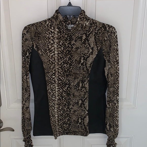 SUPER SOFT LONG SLEEVE SNAKE SKIN AND LEATHER TOP - Picture 1 of 3